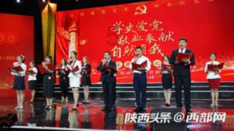 青春是该平平淡淡，还是轰轰烈烈？